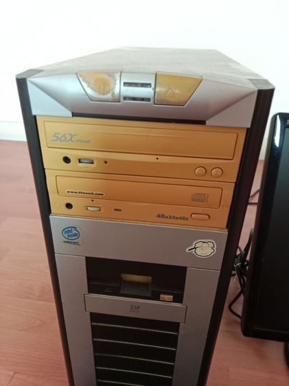 คอมพิวเตอร์ PC ตั้งโต๊ะ จอ17"และคีย์บอร์ด 900 บาท รูปที่ 2