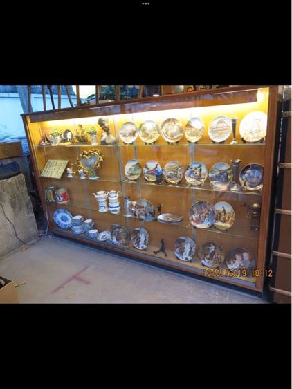 ตู้โชว์ยุโรป รูปที่ 2