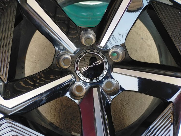 แม็กขอบ 19 สีเดิม พร้อมยางคอนติ 235 45 19 ปี23ใส่ chr innova camry revo vigo bydอื่นๆ 5 รู 120 รูปที่ 5
