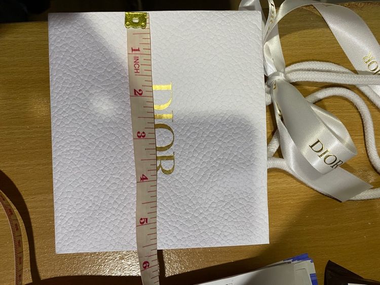 ถุงกระดาษสีขาว Christian Dior ผูกโบว์ รูปที่ 5