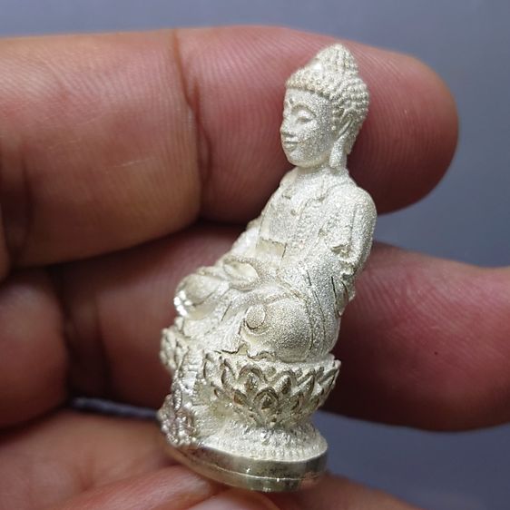 พระกริ่งจีน ต้าเยิ่นถะ เนื้อเงิน ชุดกาญจนาภิเษกครองราชย์ 50 ปี วัดบวรนิเวศวิหาร ปี2538 สภาพสวย ไม่มีกล่อง รูปที่ 4