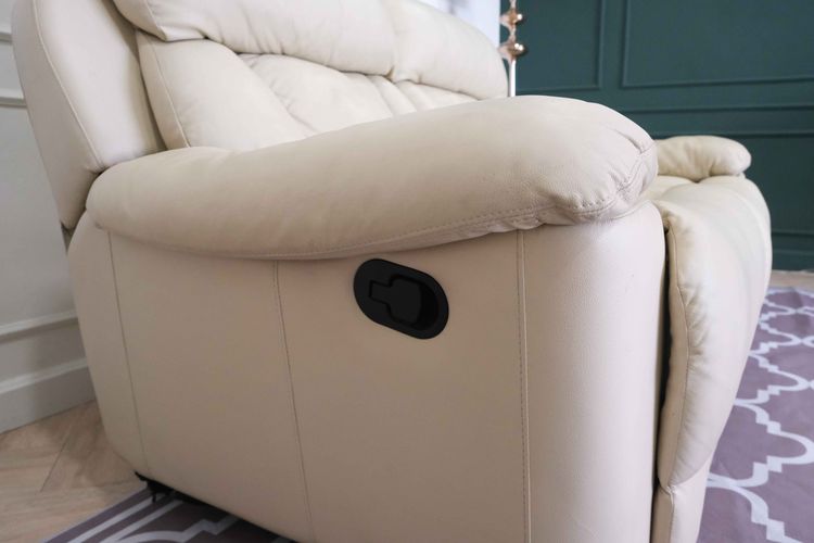 เก้าอี้พักผ่อนหนัง 2 ที่นั่ง สีครีม เก้าอี้ปรับเอนนอน โซฟาพักผ่อน Recliner รูปที่ 12