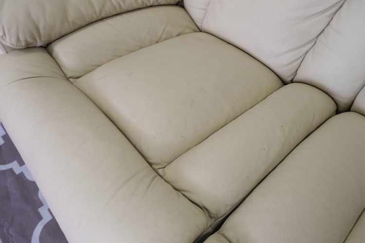 เก้าอี้พักผ่อนหนัง 2 ที่นั่ง สีครีม เก้าอี้ปรับเอนนอน โซฟาพักผ่อน Recliner รูปที่ 15