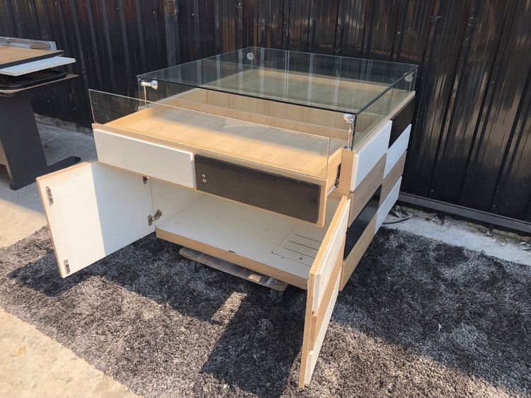 ตู้จิวเวลรี่ ตู้กระจกโชว์สินค้า ตู้กระจกเบเกอร์รี่ ประตูกระจกแบบลิ้นชัก รูปที่ 10