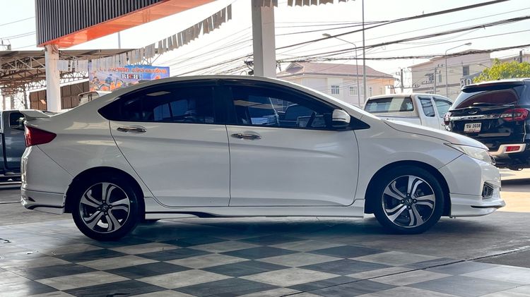 Honda City 2016 1.5 Sv Plus i-VTEC Sedan เบนซิน ไม่ติดแก๊ส เกียร์อัตโนมัติ ขาว รูปที่ 4