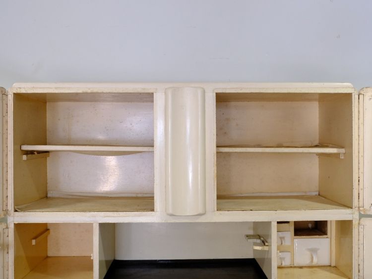 ตู้ครัว โครงไม้ สีครีม งานยุโรปมาจากเยอรมนี รูปที่ 10