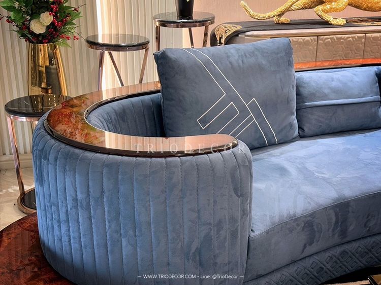 ANCONA Luxurious Italian Sofa โซฟาหรูลัคชัวรี่ ทรงโค้ง รุ่น แอนโคน่า รูปที่ 12
