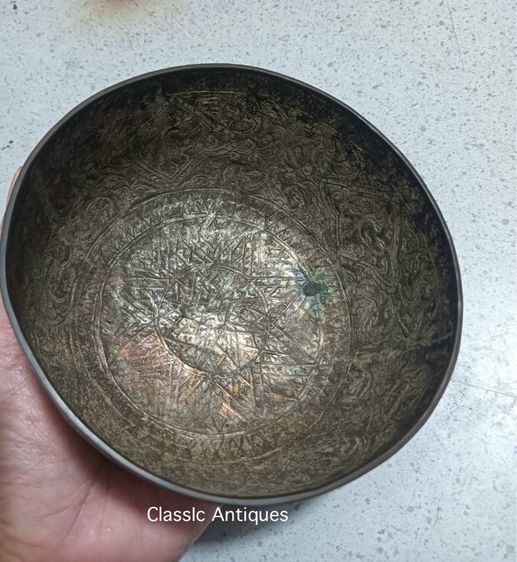 ขัน กระไหล่เงิน ตอกลายโบราณ เก่าสะสม รูปที่ 5