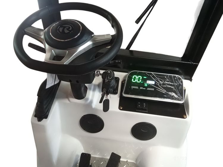 รถไฟฟ้า4ล้อ ทรงรถกอล์ฟ 4 ที่นั่ง รุ่นใหม่ 2025  สวยดูดี ไม่แพง รุ่น RT EX-01 มอเตอร์ 1500w  72v. 20ah. แบตตะกั่ว 12v 20 ah 6 ลูก) ระยะทางต่ รูปที่ 9