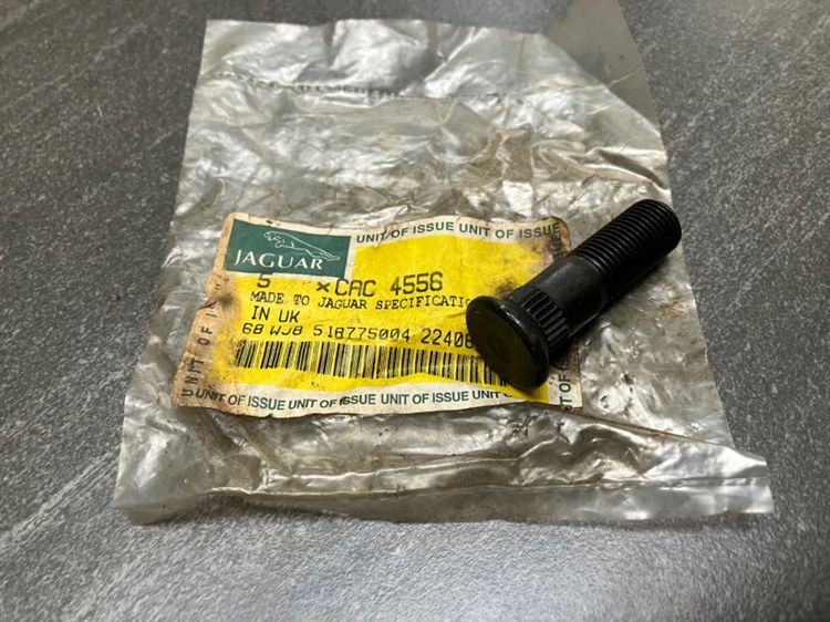 ลูกปืนล้อหน้า น๊อตล้อ Jaguar Daimler XJ40 และ X300 Front Wheel Bearing Kit รุ่น JLM1707 รูปที่ 14