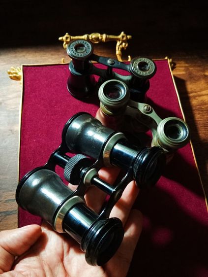 อังกฤษ..กล้องส่องทางไกล opera เก่าโบราณงานอังกฤษเนื้อทองเหลืองทั้งชิ้นสภาพเยี่ยม รูปที่ 9
