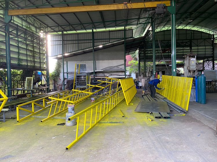 รับเหมางานสแตนเลส งานเหล็ก  รูปที่ 2