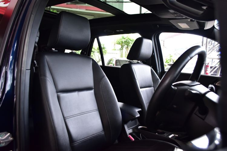 Ford Everest 2022 2.0 Titanium Plus 4WD Utility-car ดีเซล ไม่ติดแก๊ส เกียร์อัตโนมัติ น้ำเงิน รูปที่ 3