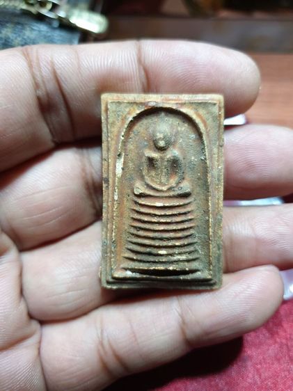 พระสมเด็จ พิมพ์ฐาน 9 ชั้น ปี 2514 เนื้อผง วัดเกาะกลอย จ.ระยอง (หลวงปู่ทิม ปลุกเสก)

และเกจิอาจารย์อีกมากมาย สมัย ปี 14 รูปที่ 6