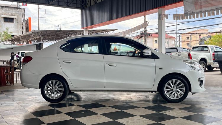 Mitsubishi Attrage 2015 1.2 GLS LTD Sedan เบนซิน ไม่ติดแก๊ส เกียร์อัตโนมัติ ขาว รูปที่ 4