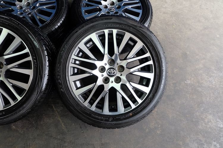 🌻 Toyota Vellfire 18 นิ้ว  + ยาง Dulop LM705 235 50R18 ปี24  รูปที่ 2
