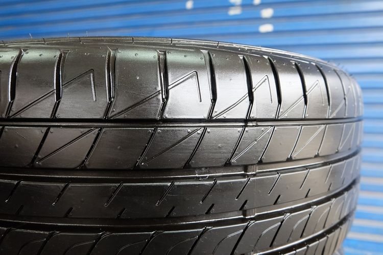 🌻 Toyota Vellfire 18 นิ้ว  + ยาง Dulop LM705 235 50R18 ปี24  รูปที่ 5