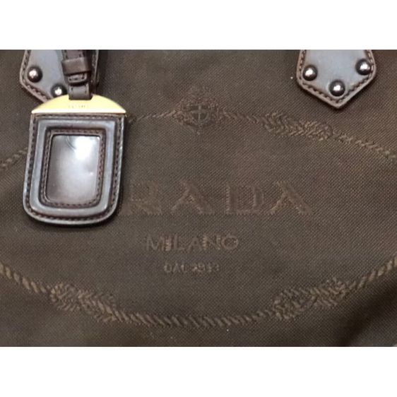กระเป๋าผ้าแคนวาสสีน้ำตาลพิมพ์ลายโลโก้ Prada Jacquard รับประกันแท้ รูปที่ 4