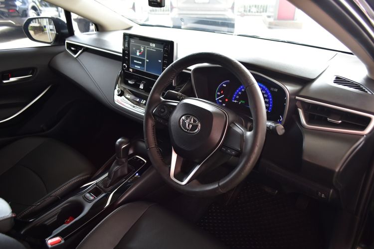 Toyota Altis 2020 1.8 Hybrid Mid Sedan ไฮบริด ไม่ติดแก๊ส เกียร์อัตโนมัติ ดำ รูปที่ 4