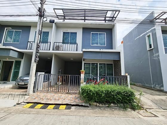 ทาวน์เฮ้าส์ เดอะ คัลเลอร์ พรีเมี่ยม บางนา