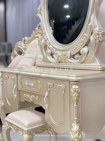 SABRINA-II CLASSIC DRESSING TABLE โต๊ะเครื่องแป้งสไตล์วินเทจ รุ่น ซาบริน่า 2 สีทองเชมเปญ รูปที่ 5