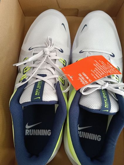 รองเท้า Nike Quest4