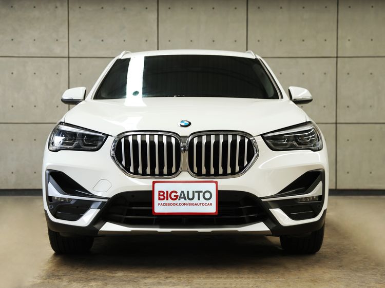 BMW X1 2022 2.0 sDrive20d xLine Utility-car ดีเซล ไม่ติดแก๊ส เกียร์อัตโนมัติ ขาว รูปที่ 4