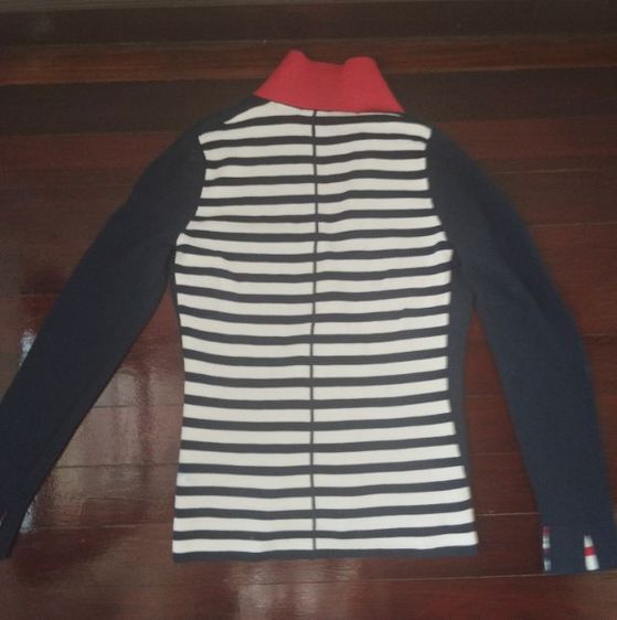 เสื้อ Tommy Hilfiger แท้สวย รูปที่ 2