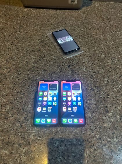 ขายไอโฟน11PromaxสีMinight Green Space Gray 256กิ๊กใช้งานดีทุกๆฟังชั่นถูกมากกกๆๆๆ