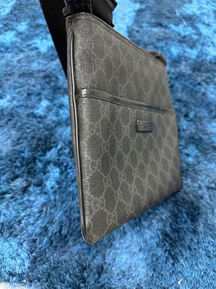 Gucci Shoulder Bag GG Supreme  รูปที่ 2