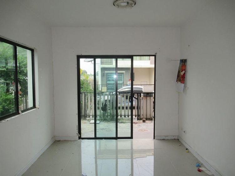 ใช่ 💖 ทาวน์เฮ้าส์ สามพราน ราคาพิเศษ! 💖 รูปที่ 4