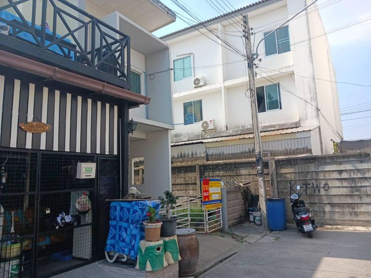 ใช่ 💖 ทาวน์เฮ้าส์ คลองหลวง ราคาพิเศษ! 💖 รูปที่ 2