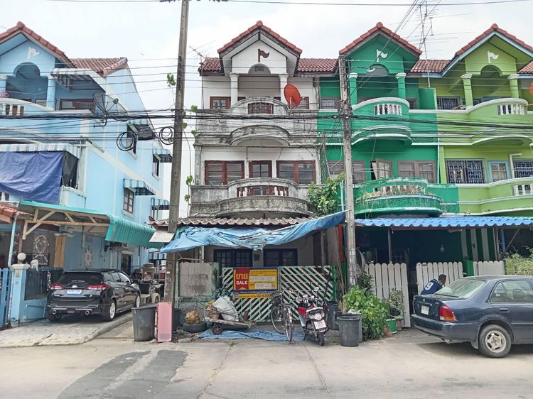 ใช่ 💖 ทาวน์เฮ้าส์ คลองหลวง ราคาพิเศษ! 💖