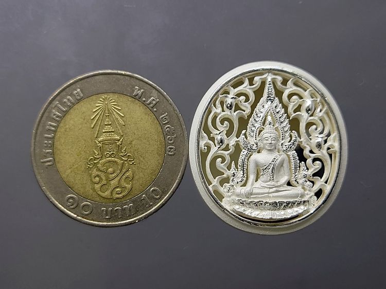 พระพุทธชินราช กรมตำรวจรุ่นแรก รุ่น “ประวัติศาสตร์” เหรียญรูปไข่ฉลุลายไทย พิมพ์ใหญ่ เนื้อเงินขัดเงา ปี2562 พร่อมกล่องเดิม รูปที่ 5