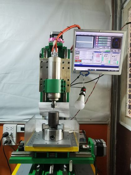 เครื่องCNC แกะสลักบล็อคเหล็ก รูปที่ 2