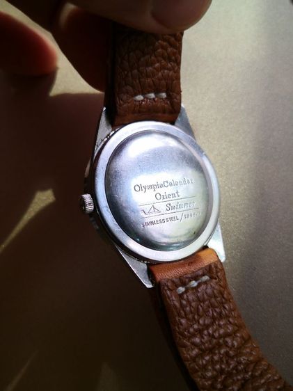 ORIENT Olympia Calendar Swimmer หลังเรือใบ รูปที่ 4
