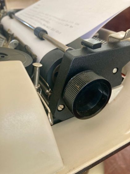 เครื่องพิมพ์ดีดภาษาอังกฤษ Olivetti Leterra 34 รูปที่ 4