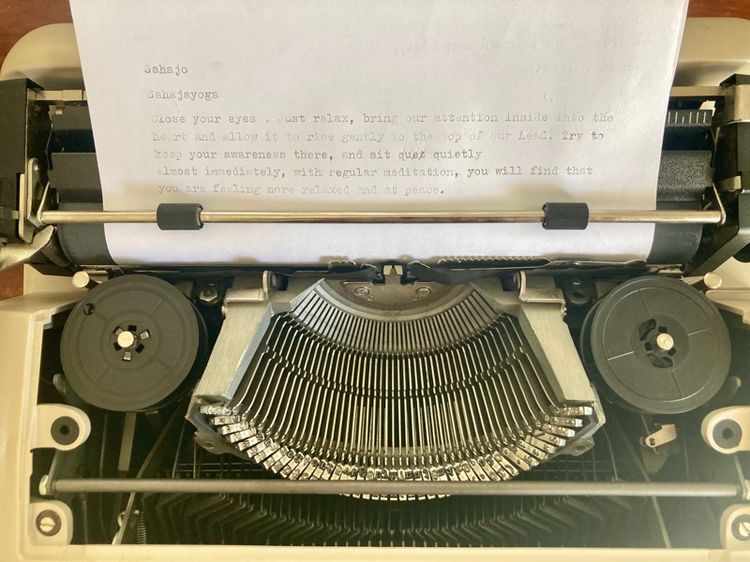 เครื่องพิมพ์ดีดภาษาอังกฤษ Olivetti Leterra 34 รูปที่ 6