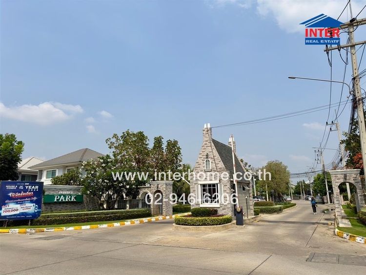 บ้านเเฝด 2 ชั้น 36.7 ตร.ว. หมู่บ้านเพอร์เฟคเพลส รังสิต2 ใกล้สำนักงานประกันสังคม ถนนรังสิต-ปทุม ถนนติวานนท์ เมืองปทุมธานี ปทุมธานี