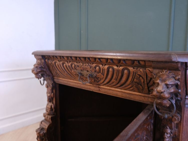 ตู้ไม้เข้ามุมแกะสลัก 1บานเปิด งานยุโรปมาจากเยอรมนี รูปที่ 9