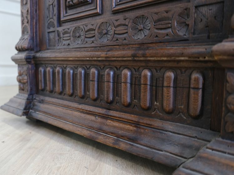 ตู้ไม้เข้ามุมแกะสลัก 1บานเปิด งานยุโรปมาจากเยอรมนี รูปที่ 14