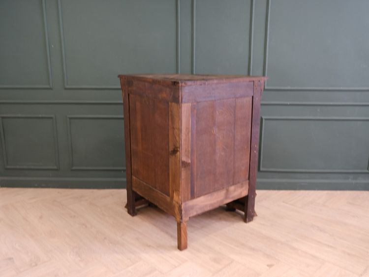 ตู้ไม้เข้ามุมแกะสลัก 1บานเปิด งานยุโรปมาจากเยอรมนี รูปที่ 16