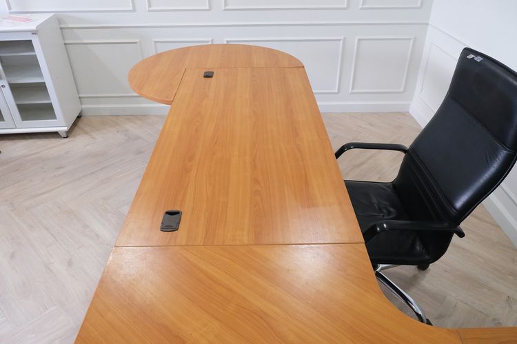 ชุดโต๊ะทำงานผู้บริหาร 4 ชิ้นต่อกัน เข้ามุม L หน้าไม้ ขาเหล็ก Rockworth รูปที่ 13