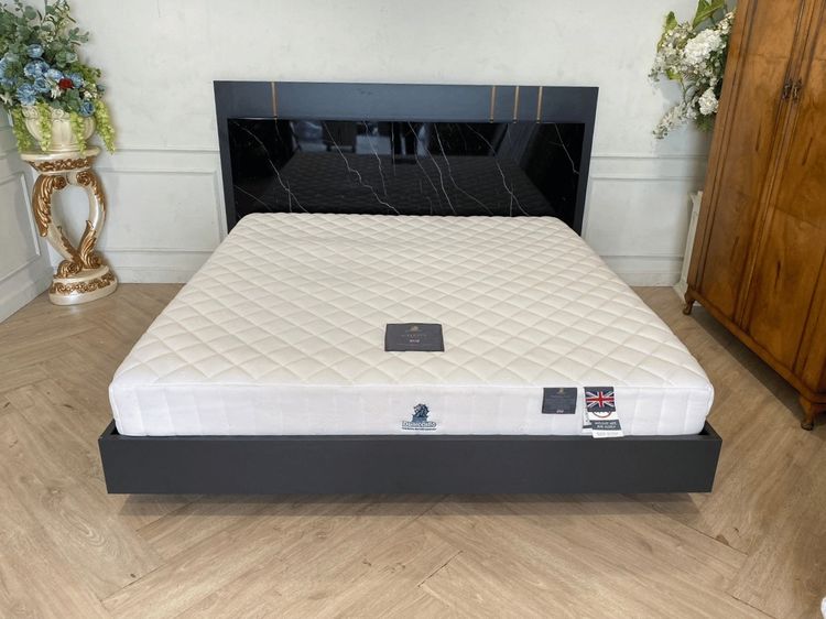 คิง เตียง 6 ฟุต โครงไม้ สีดำ ที่นอน ยี่ห้อ Dunlopillo รุ่น Celeste