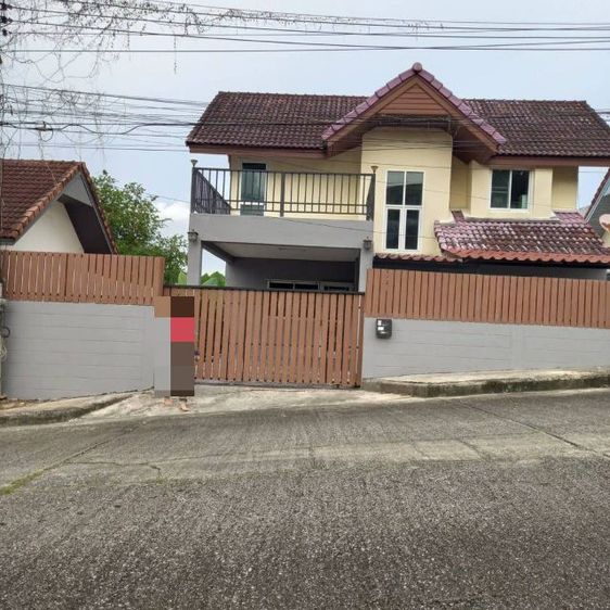 ขายด่วนบ้านพร้อมที่ดินอำเภอกะทู้จังหวัดภูเก็ต พร้อมคนเช่า