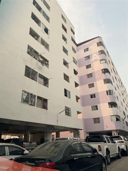 ไม่ใช่ คอนโดมิเนียม 33.57 ตร.ม. บางกะปิคอนโดทาวน์ อาคารบี ใกล้ MRT บางกะปิ ซอยลาดพร้าว121 ถนนรามคำแหง ถนนลาดพร้าว เขตบางกะปิ กรุงเทพมหานคร