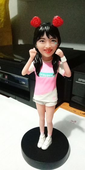 รับปั้นตุ๊กตาหน้าเหมือน ตุ๊กตาล้อเลียน รูปที่ 13
