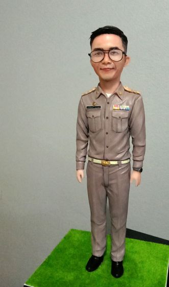 รับปั้นตุ๊กตาหน้าเหมือน ตุ๊กตาล้อเลียน รูปที่ 12