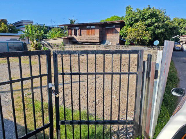 ขายด่วน  และให้เช่า   ที่ดิน 146ตรว   ถมและล้อมรั้วแล้ว  ขาย17   ล้าน ให้เช่า12000บาทต่อเดือน รูปที่ 4