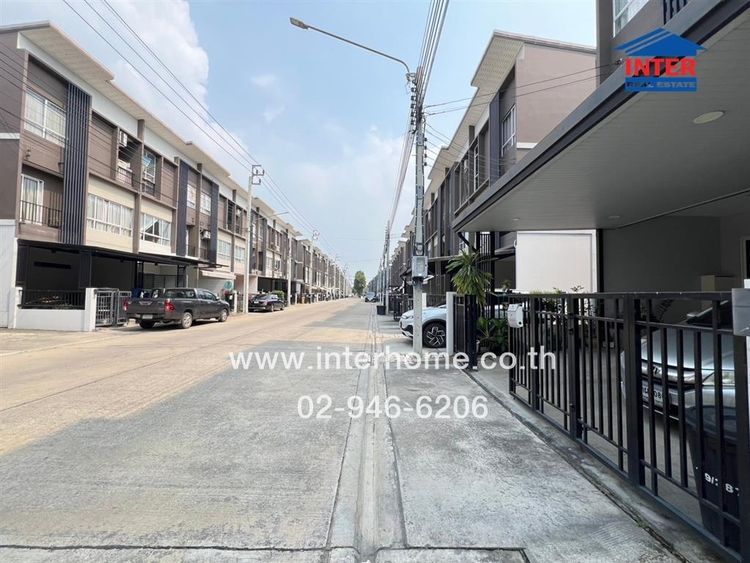 ทาวน์เฮ้าส์ 3 ชั้น 20.2 ตร.ว. หมู่บ้านสัมมากร อเวนิว ชัยพฤกษ์ – วงแหวน ถนนราชพฤกษ์ ถนนสะพานนนทบุรี-บางบัวทอง บางบัวทอง นนทบุรี รูปที่ 3